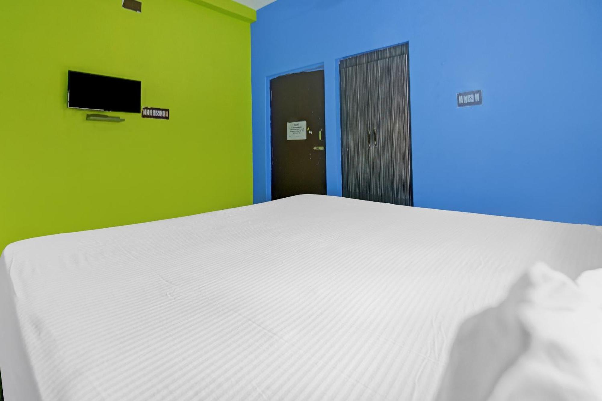 כלכותה Hotel O Ankit Guest House מראה חיצוני תמונה