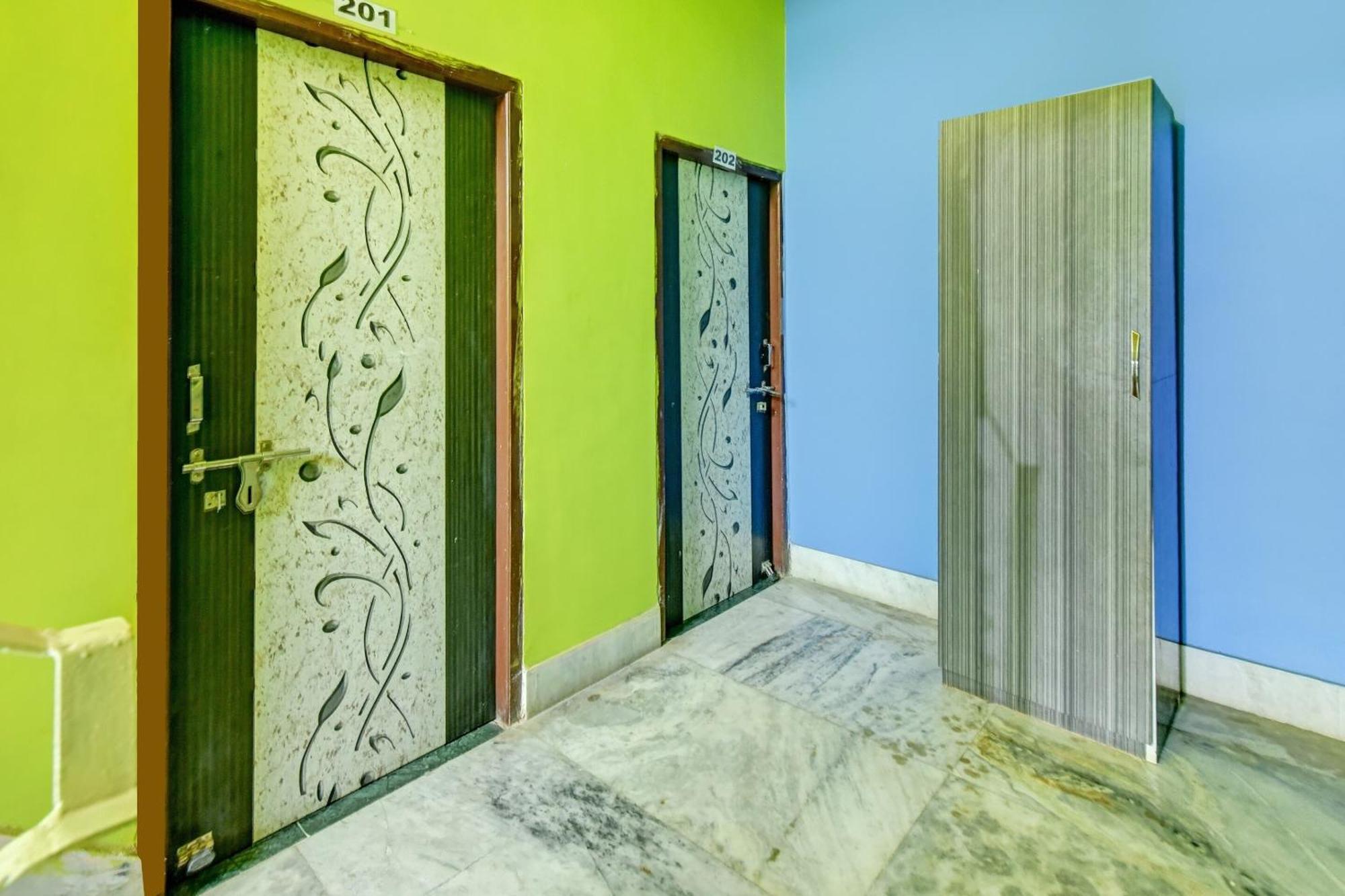 כלכותה Hotel O Ankit Guest House מראה חיצוני תמונה